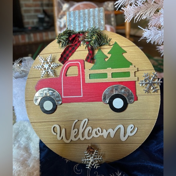 ❤️Rare Vintage Solid Wood Large
Red Truck Welcome Wall Decor‼️FINAL SALE - Picture 4 of 5